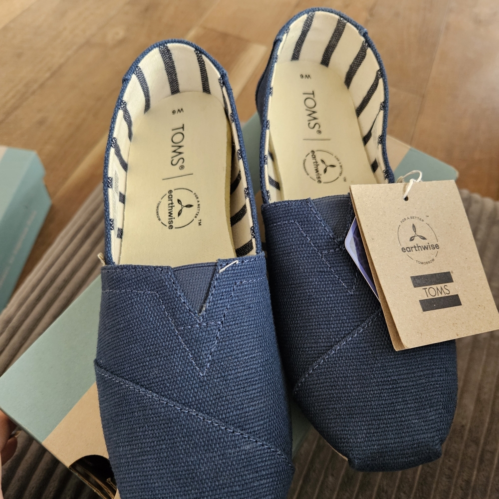 TOMS Women's Blue Canvas Slip-Ons